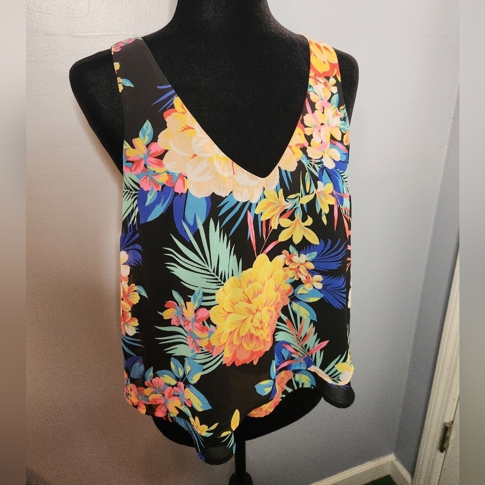 Candies Size Medium Colorful Floral Tank Top